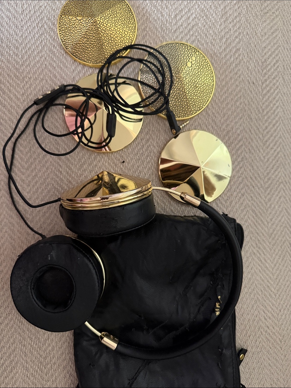 FRENDS Gold Over-Ear Wired Headphones